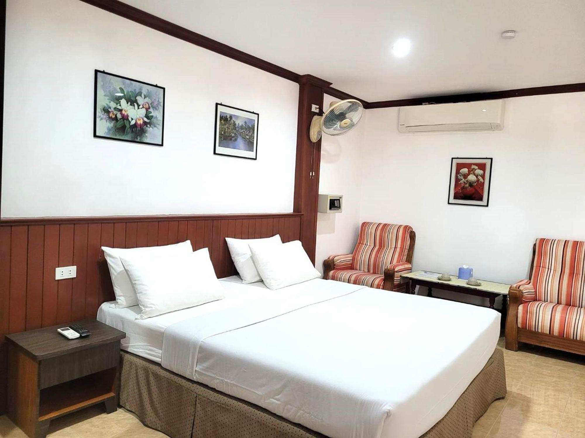Rabbit Mansion Patong Hotel Kültér fotó